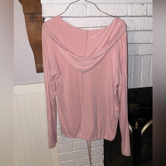 Old navy pink long sleeve shirt hooded drawstring light weight - Picture 5 of 8